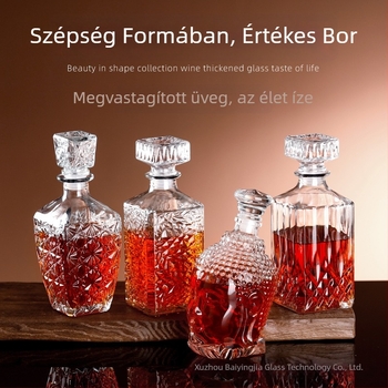 Magas minőségű üres borosüveg dekantőrrel és fedéllel, európai stílusú tárolóedény borra, whiskyre és szeszekre