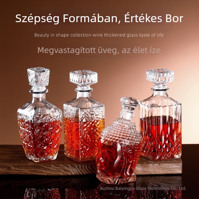 Magas minőségű üres borosüveg dekantőrrel és fedéllel, európai stílusú tárolóedény borra, whiskyre és szeszekre