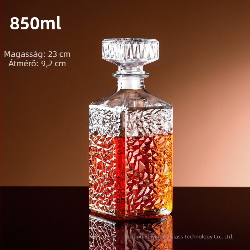 Magas minőségű üres borosüveg dekantőrrel és fedéllel, európai stílusú tárolóedény borra, whiskyre és szeszekre