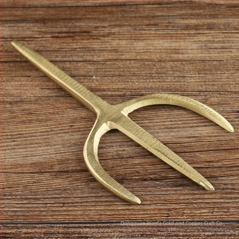 Réz nyolctrigrammos rituális artefaktus templomi tiszteletre