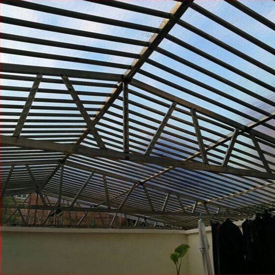 1,0 mm vastag gyanta sík panel a természetes fényhez és az erkélyhez – üvegszál-erősített műanyag, esőálló panel