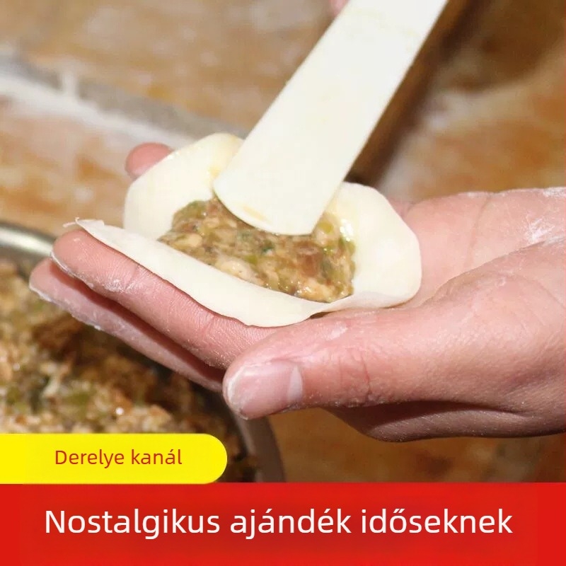 Marhacsontból készült gombóltöltőkanál – eszköz gombócok és wontonok készítéséhez