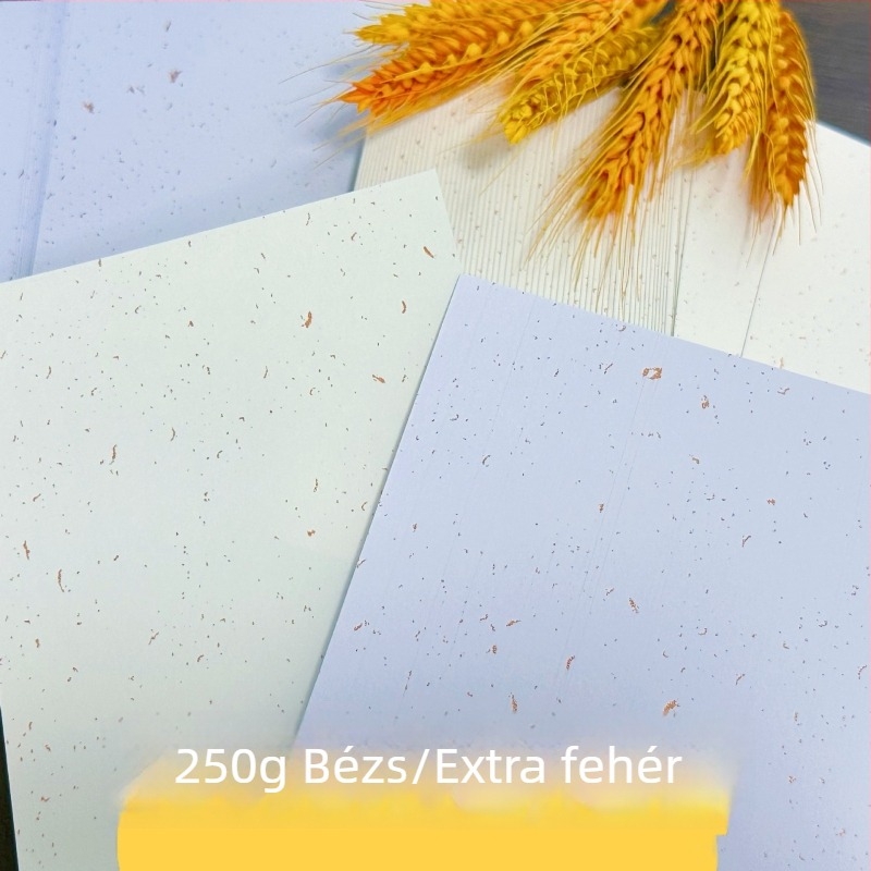 Üres, kézzel festett naplókártya utazási pecsét motívummal, 15x10 cm, arany csillámos kartonon (A5/A6 méretek).