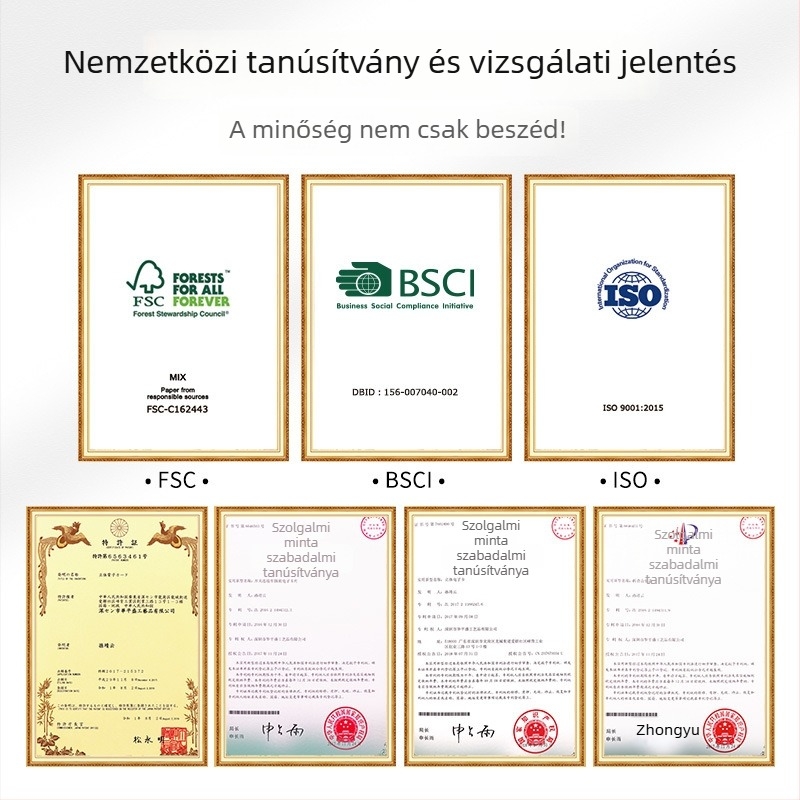 Nyugati stílusú esküvői meghívó lézeres kivágással és retró hintó motívummal