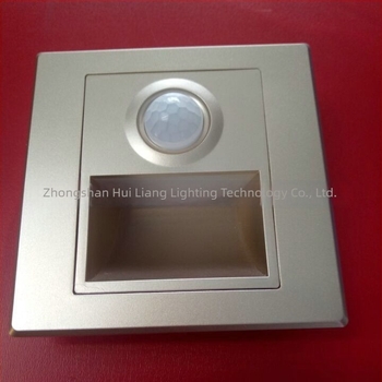 Beépített folyosó LED lámpa, 86×86 mm sarok lépcsőfény, infravörös szenzorral, 1W