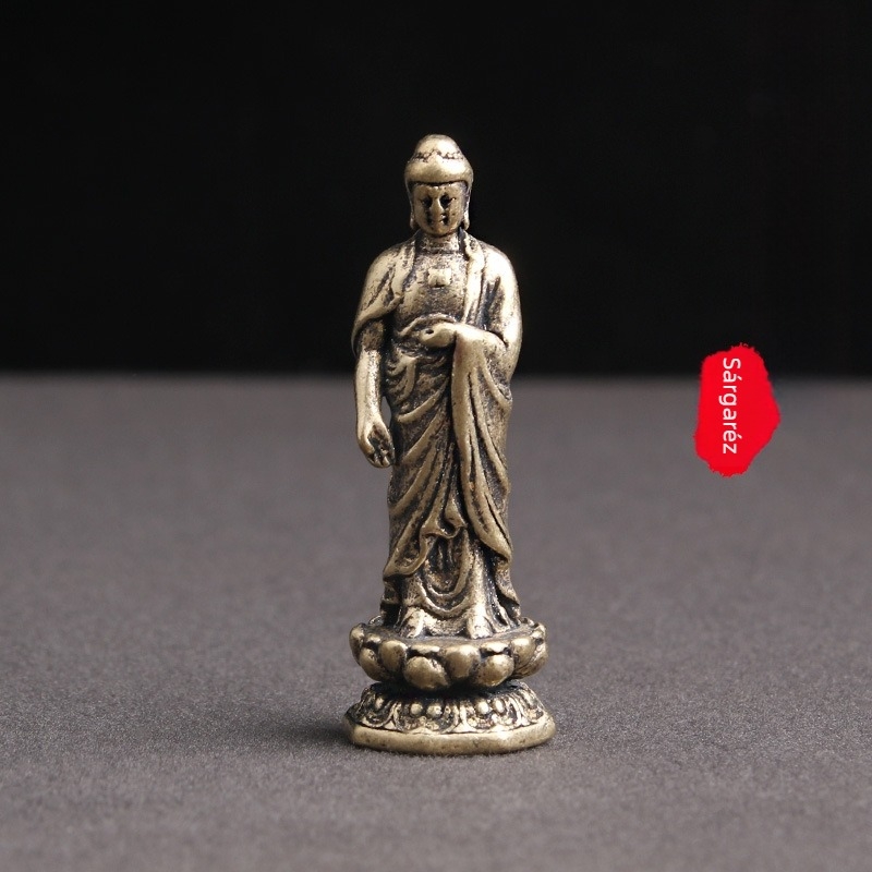 Antik sárgaréz Buddha-szobor a lótusz trónján – asztali dísz