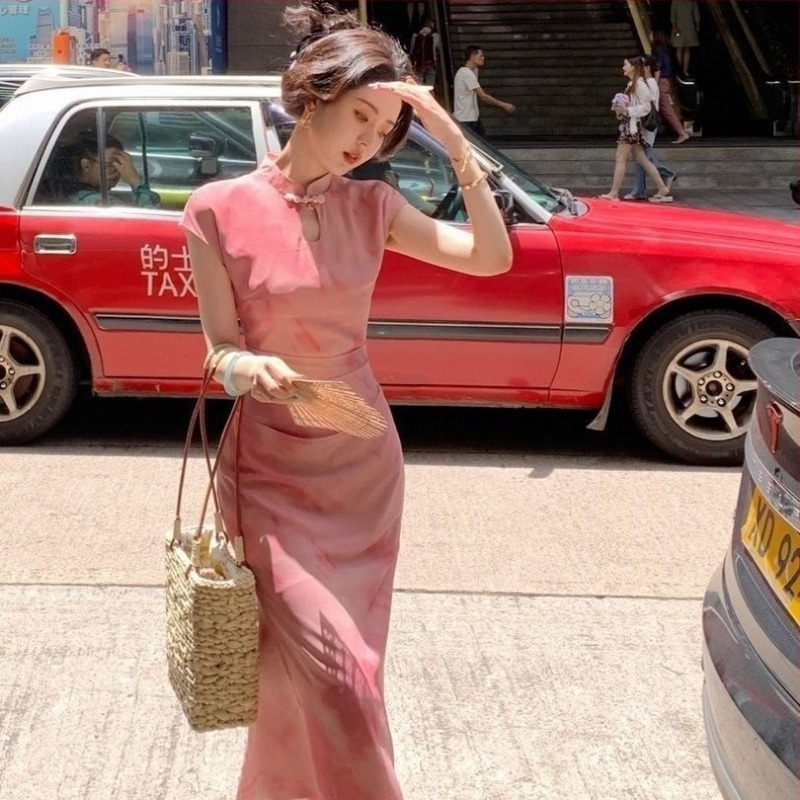 Rózsaszínű, plusz méretű qipao ruha lyukas gombokkal, álló gallér, retró stílus, rövid ujjú, magas derék, hosszú ruha