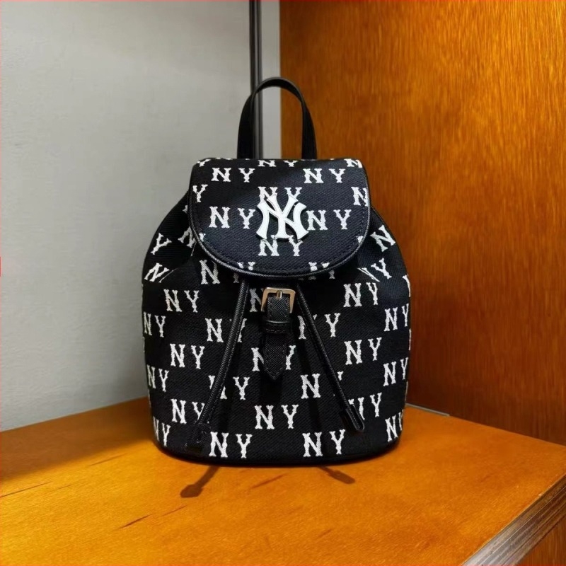 Klasszikus monogrammintás vászontáska hátizsák, 20–35 L, mindennapi használatra, belső tömés nélkül, 14 colos laptop befogadható, légpárnás vállpántok