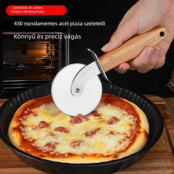 Bambusz fogantyújú pizzavágó