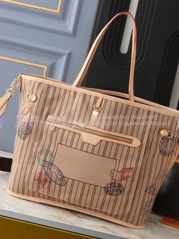 Női bőrtáska vállra — divatos crossbody stílus