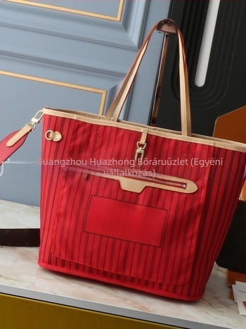 Női bőrtáska vállra — divatos crossbody stílus