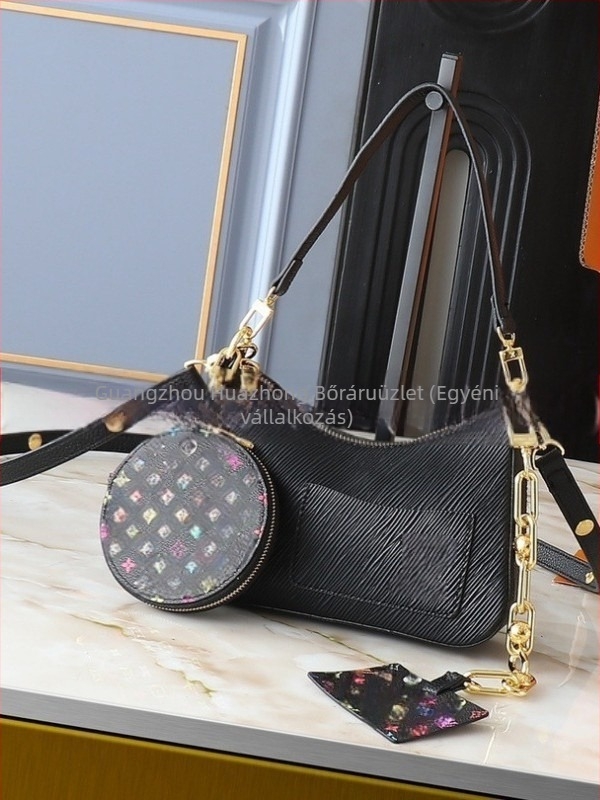 Női bőrtáska vállra — divatos crossbody stílus