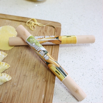 Gyoza tészta készlet – nyújtófa és két levél alakú kés