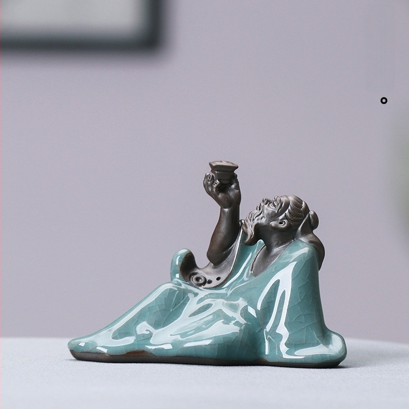 Mini Jiang Taigong horgász tea-pet — kerámiás öreg horgászfigura, dekoráció teához