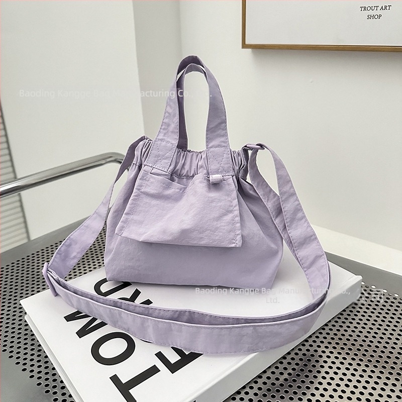 Ősz 2025 Mini nylon színblokkokkal díszített bucket crossbody táska nőknek
