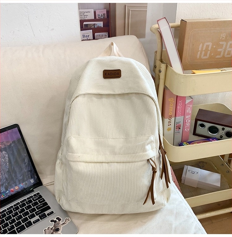 Új Harajuku-stílusú corduroy hátizsák egyetemistáknak, minimalist Mori‑ihletésű irodalmi dizájn