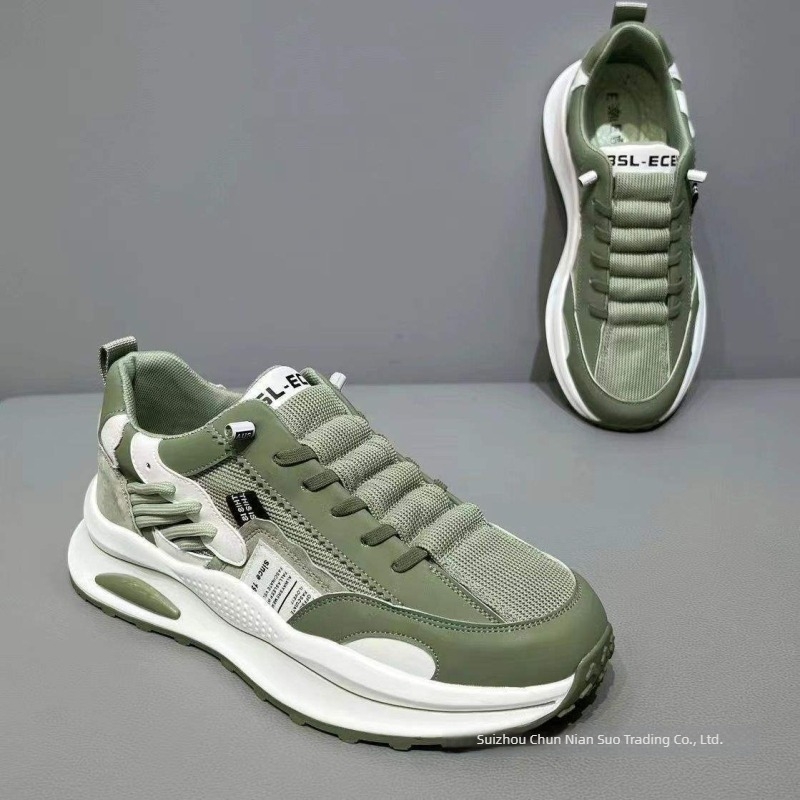 Férfi tavaszi sneaker 2026, lélegző, vastag talppal a magasság növeléséhez, mindennapi sportcipők