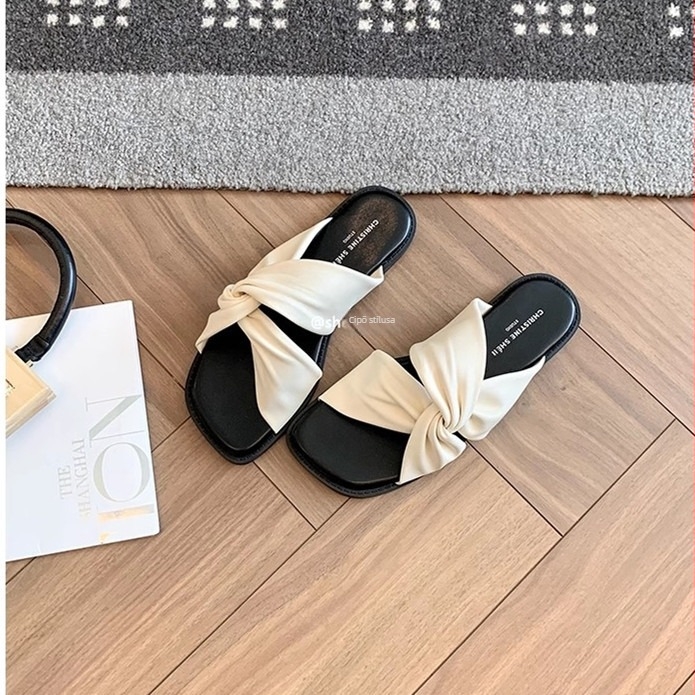 Grape Mom inspirációjára készült minimalist Strandpapucs nőknek, négyszögletes orrú, csavart redőkkel, nyári kültéri viselet