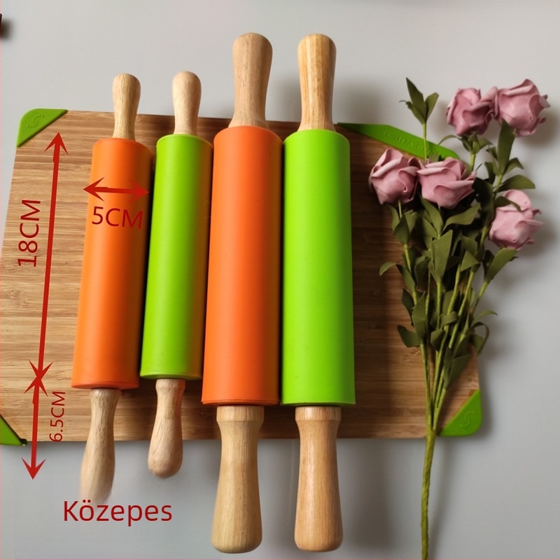 Szilikon nyújtófa fa fogantyúval, három méretben: nagy, közepes, kicsi; tésztához, knédlihez és nudlihoz