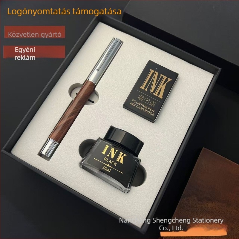 Faanyagból készült tollkészlet nagy ajándékdobozban, logónyomtatás, titánium hegy, tintaelszívó rendszer, modell 211