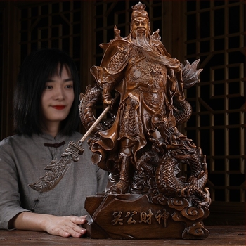 Sárkányon ülő Guan Yu szobor – gyanta figura a háború és a gazdagság istenének