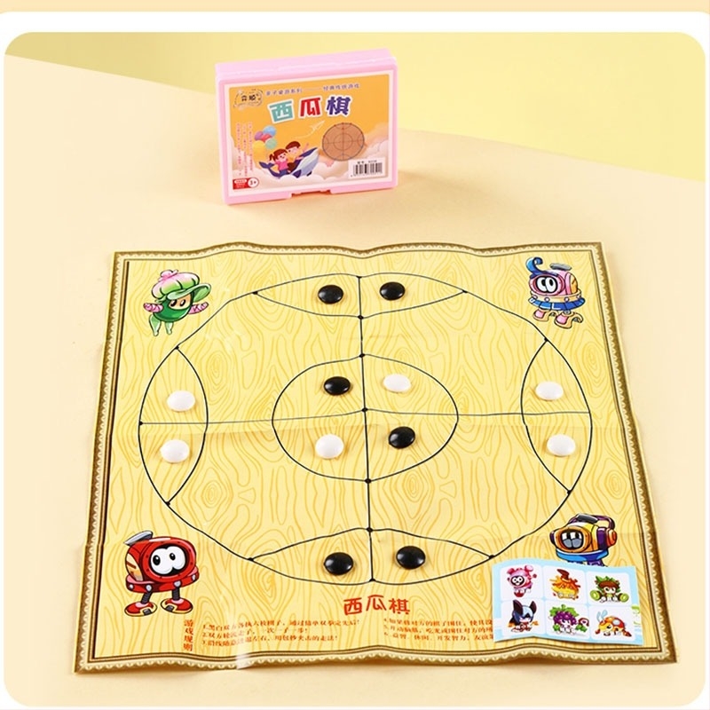 Oktató családi társasjáték gyerekeknek és szülőknek: dáma, Ludo, Gomoku, Állat-sakk