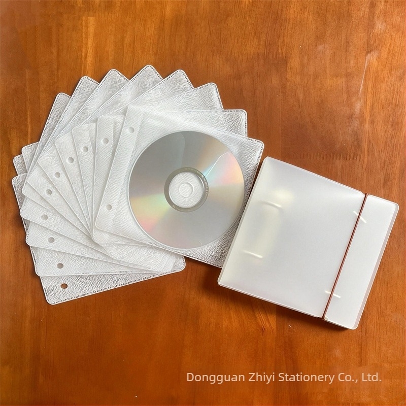 Kétlyukas CD-tároló album, szétszedhető, kétoldalas, autó CD‑gyűjteményhez