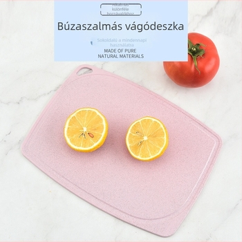 Búzaszálból készült vágódeszka, otthoni használatra, kompakt a bébiétel előkészítéséhez.