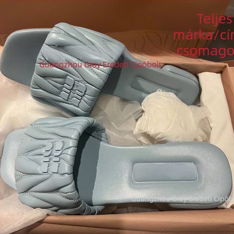 Miu női nyári szandál, szatén felsőrésszel, négyszögletes orral, csúszásmentes talppal
