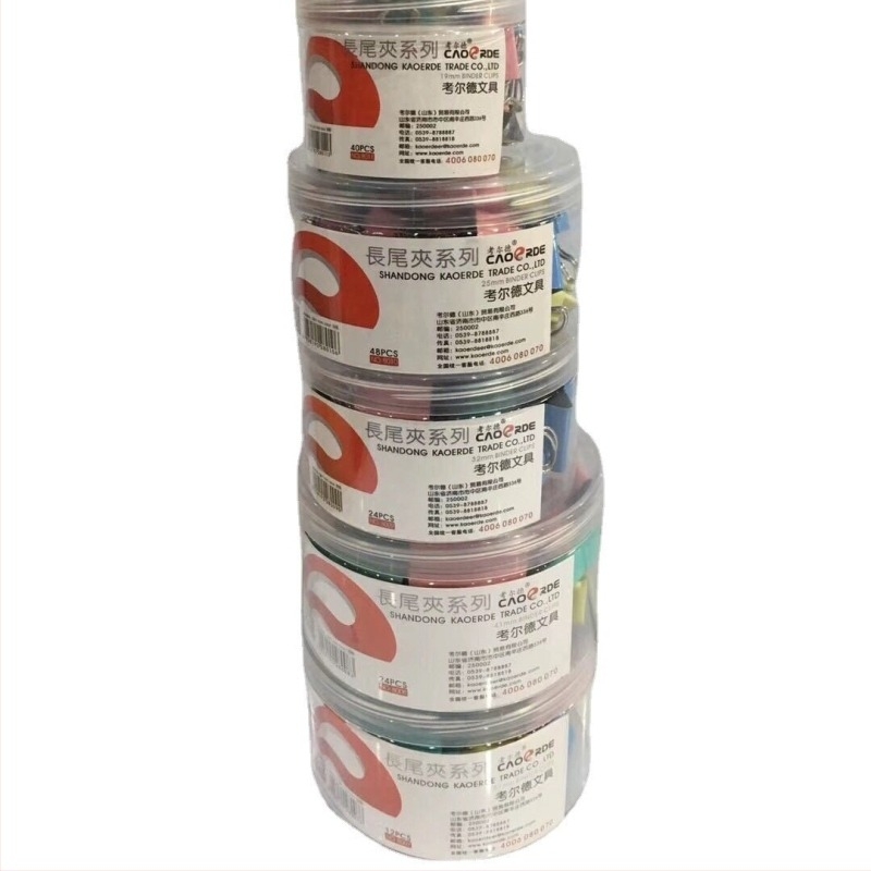 Színes 51 mm-es iratkapocs készlet három méretben: nagy, közepes, kicsi, hosszú farokkal – jegyzetekhez, lapokhoz és mappákhoz.