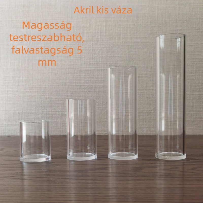 Kristályból készült kör alakú tolltartó, sminkecsetek tárolója és asztali rendező kis kristályvázával