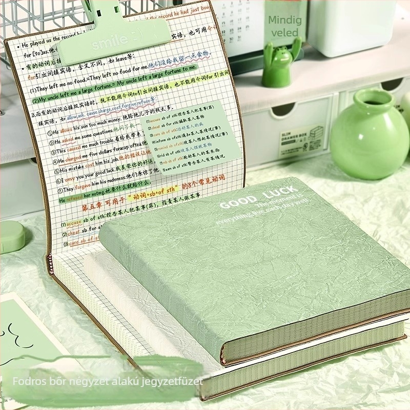 Négyzetrácsos notesz plisző bőrborítással értekezletekhez