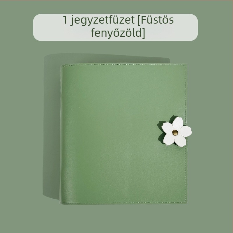 Cute Little Year négyzetes notesz műbőr borítóval és kraftpapírral, gyűrűs kötés, 60 lap, 150×171 mm belső, 168×192 mm külső, művészi stílus