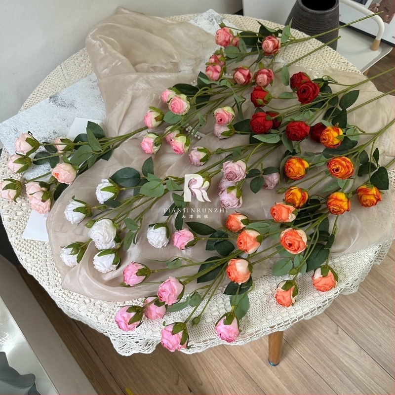 Bubble Roses – selyem művirágok, égett szélekkel, vintage stílusú esküvői terem dekorációhoz és otthoni díszítéshez