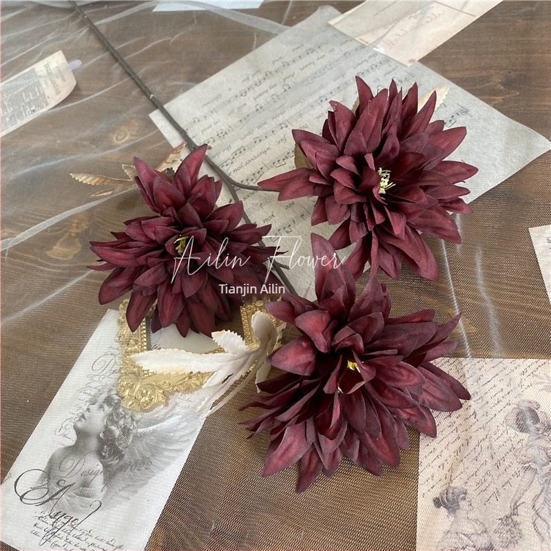 Háromfejű mű Epiphyllum őszi színekben, retro Európai esküvői terem dekoráció, otthoni dekoráció, selyem dália