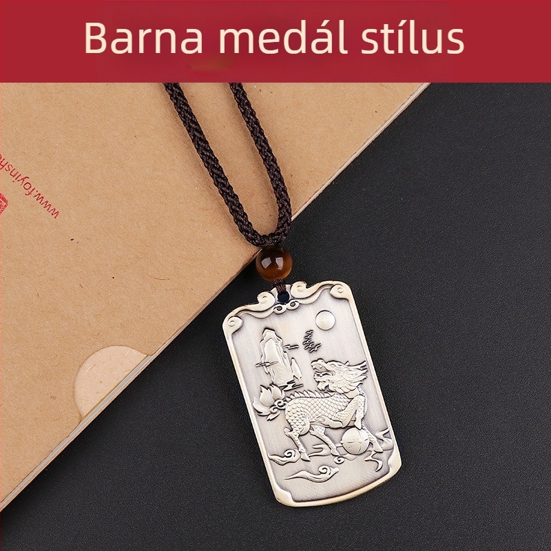 Taoista medál: hal ugrik át a sárkánykapun és qilin motívum, bronz lemez medál kulcstartóhoz