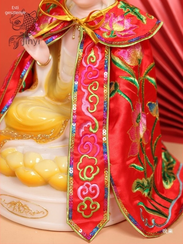 Guanyin Bodhisattva szobor köpeny és hófehér ruházat