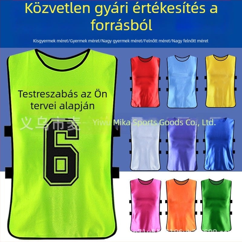 Gyermekek számára készült futball-edzés készlet logóval nyomtatott mellénnyel и csapatruhával