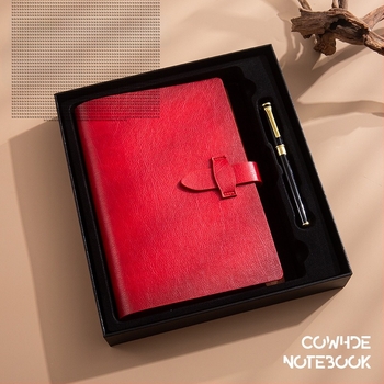 Ajándék notebook készlet puha bőrből, A5-ös méret, levehető oldalak, retro tehénbőr, logónyomtatás, üzleti testreszabás
