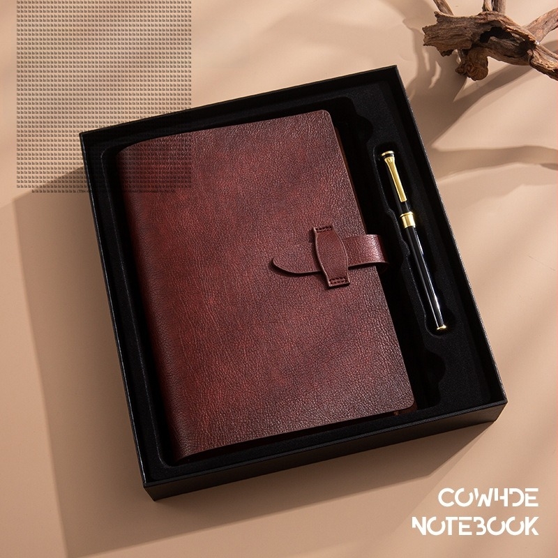 Ajándék notebook készlet puha bőrből, A5-ös méret, levehető oldalak, retro tehénbőr, logónyomtatás, üzleti testreszabás