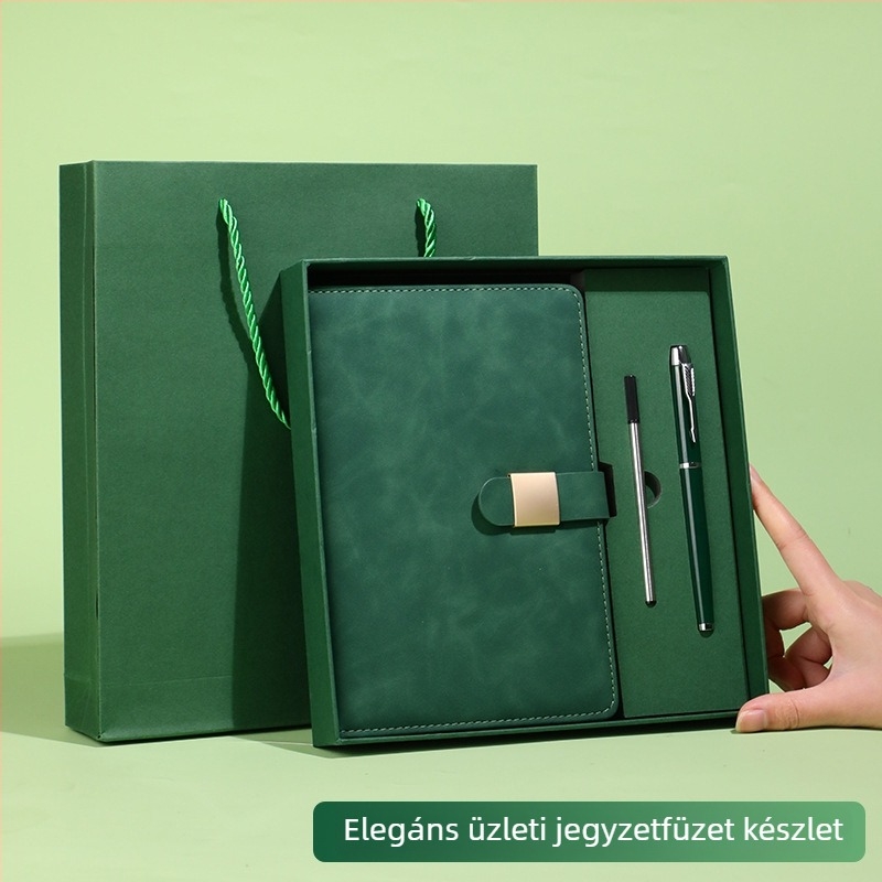 Zárócsatos jegyzetfüzet ajándékdobozban – testreszabható vállalati ajándék, egyszerű és elegáns napló