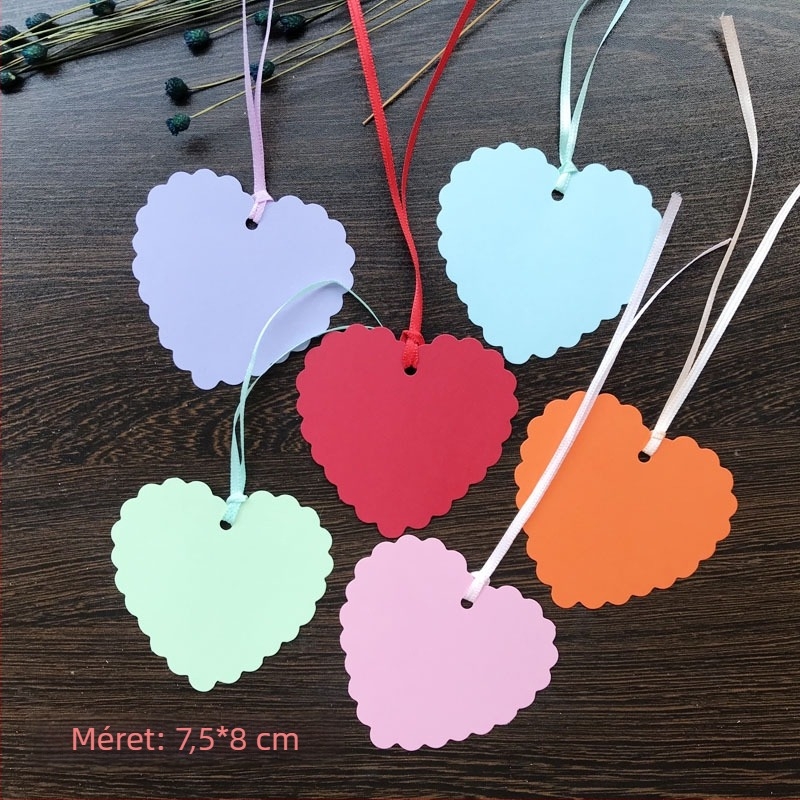 Papírból készült egyszínű, szív alakú üdvözlőlap kínai Valentin-napra, egyoldalas, falidísz, üres üzenetmezővel