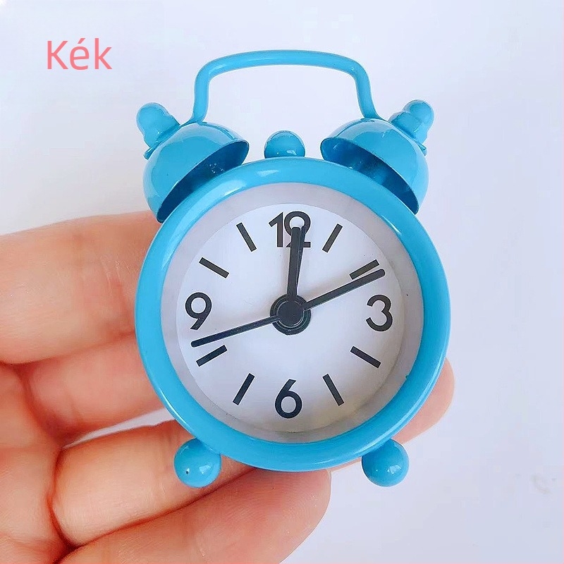 Mini fém ébresztőóra hálószobába, éjjeliszekrényre, akkumulátoros, modern minimalist stílus