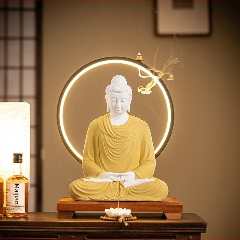 Öt Buddha-szobor fehér porcelánból, otthoni imádságra