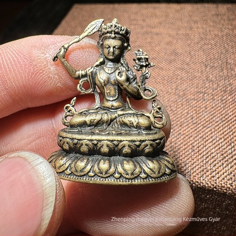 Ősi rézfaragású mini Buddha szobor - hordozható zsebméret, Sakyamuni Buddha