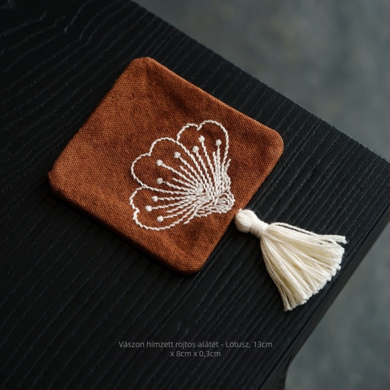Hímzett pamut-lin tea mat kínai stílusban, fodros szél és pöttyös minta, teafőasztalra illő asztalterítő és teáskészlet-kiegészítők, elegáns tea-szoba