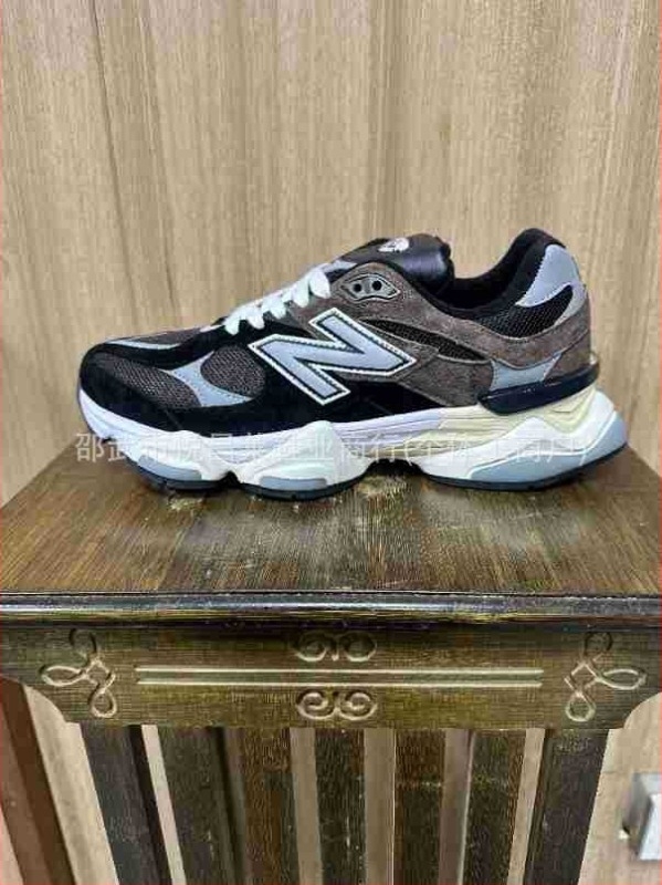 NB9060 Uniszex dad shoes belső magasságnövelő és vastag talppal, hálós felsőrészű futócipő