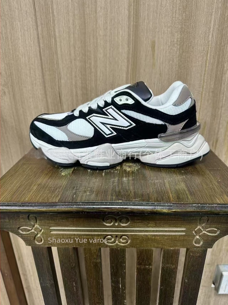 NB9060 Uniszex dad shoes belső magasságnövelő és vastag talppal, hálós felsőrészű futócipő