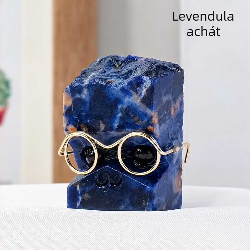 Kristálykocka kis sünivel, lila púderes fehér kristályból – asztali dekoráció és ajándék