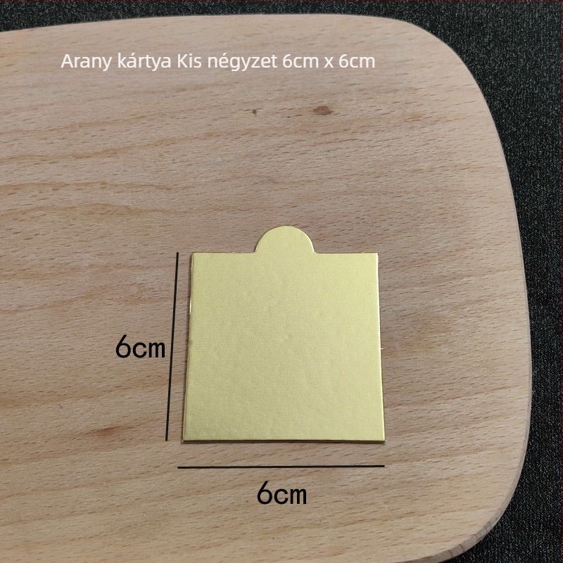 Sűrű arany mousse alapú papírtálca sütőpapírral, kis süteményekhez és desszertekhez, kerek és négyszögletes formák, 5 cm, 4 darabos készlet